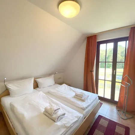 Am Leuchtturm Глове